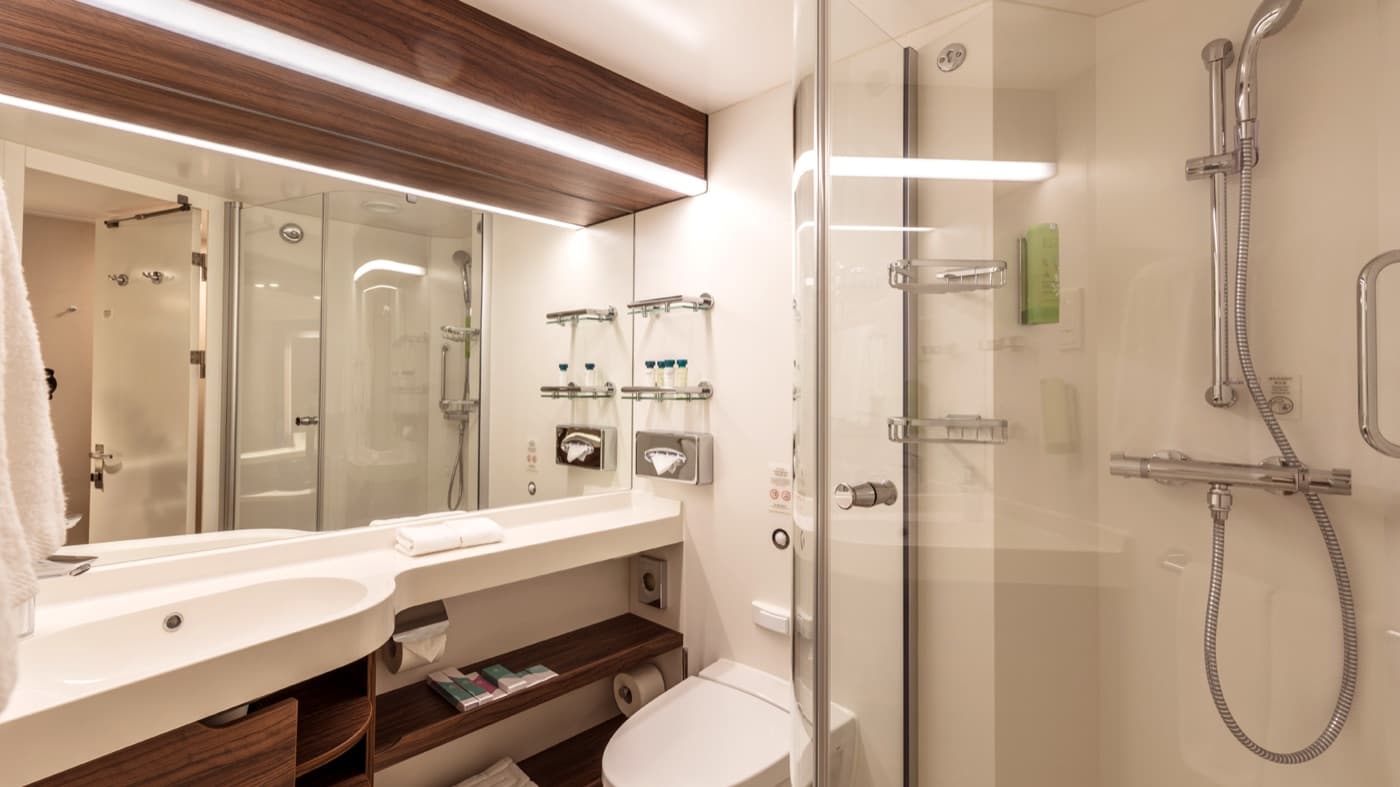 Kabin Interior Genting Dream 4