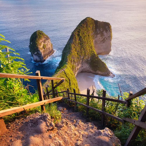 kelingking beach, nusa penida, bali