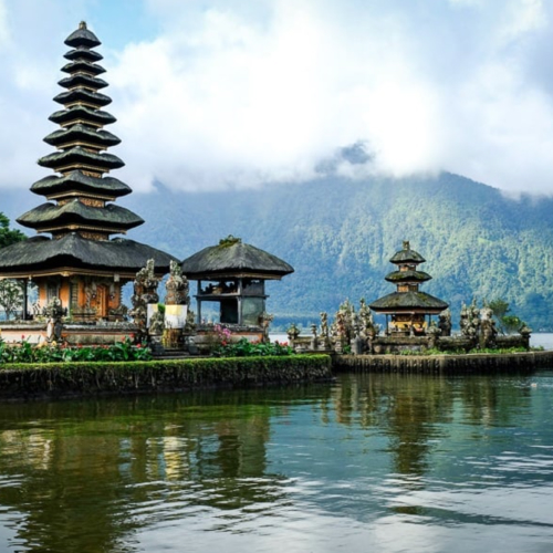 ulun danu beratan, bali