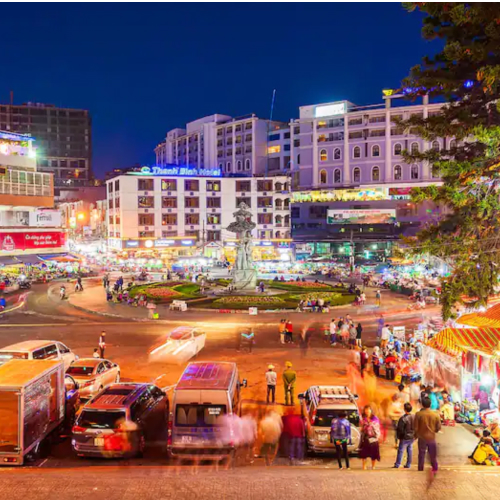 dalat night market, vietnam