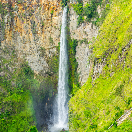 sipiso-piso waterfall, danau toba medan