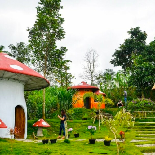 hobbit house di jogjakarta, indonesia