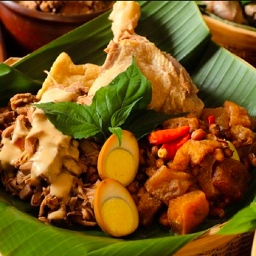 makanan lokal di jogjakarta, indonesia