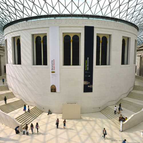 lawat muzium di london paris