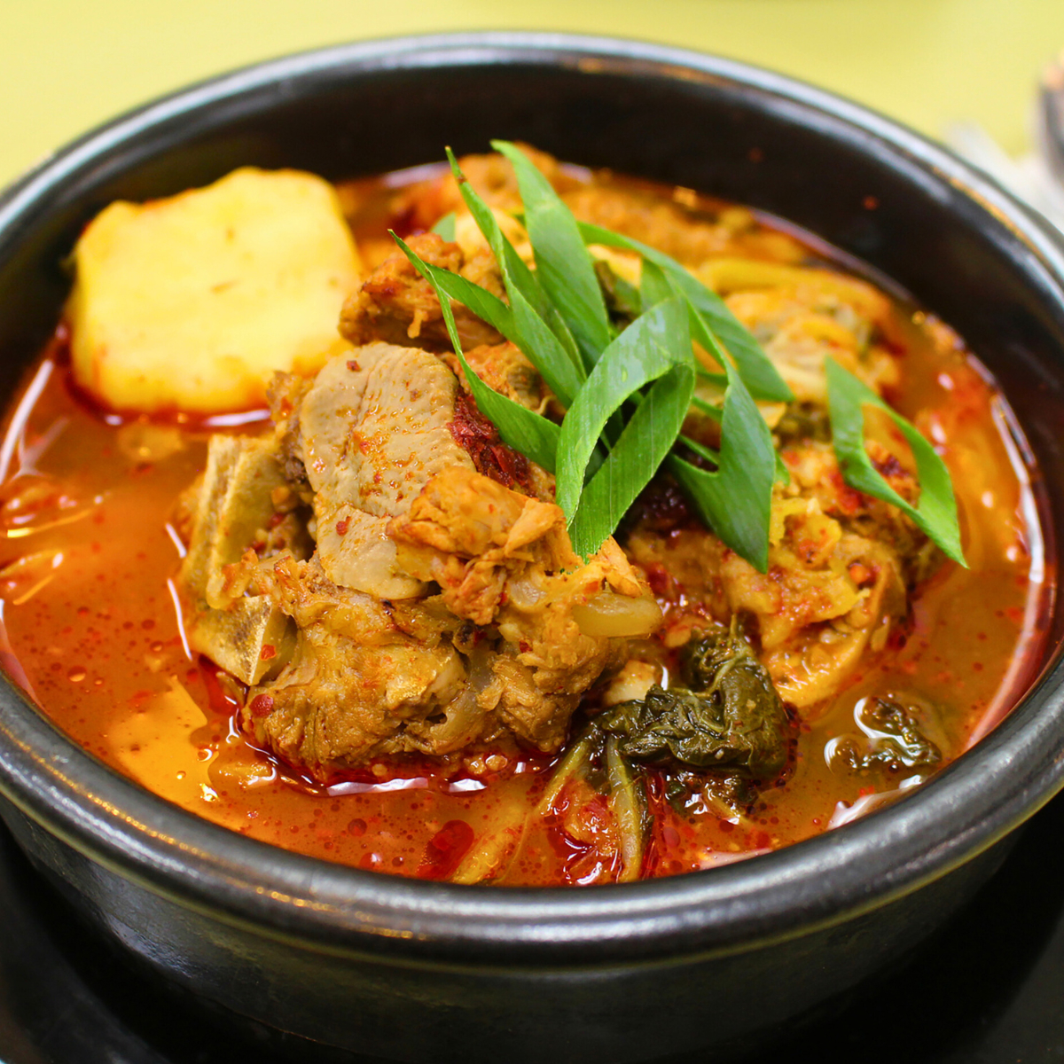 Yukgaejang makanan korea
