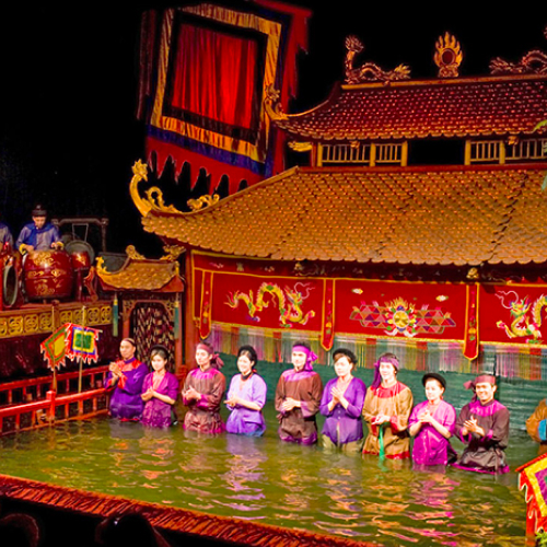 percutian ke hanoi