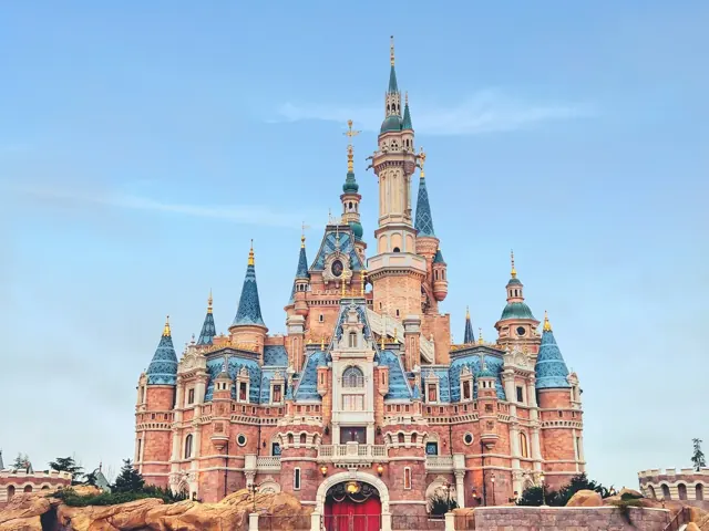 Pakej group tour ke Shanghai - Disneyland